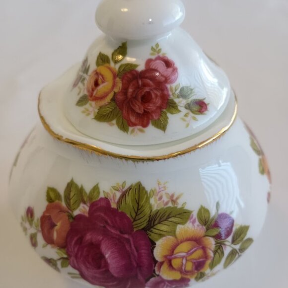 "Cottage Rose" Fine Bone China small Creamer and Sugar with Lid - Picture 5 of 7